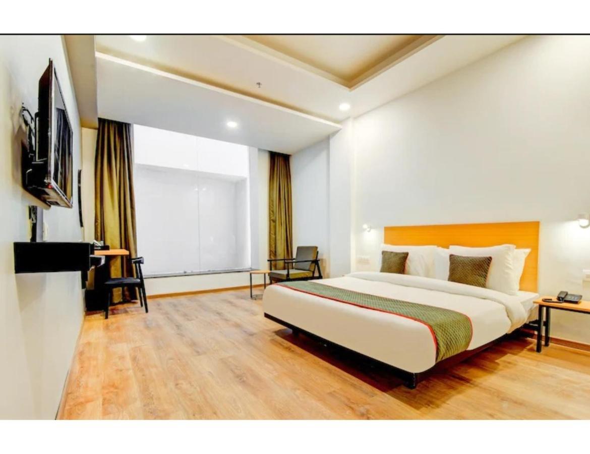 Hotel Landmark, Lucknow Exterior photo